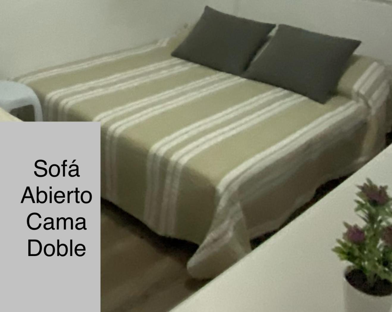 Piso Vacaciones En Familia O Amigos Apartment Malaga Ngoại thất bức ảnh