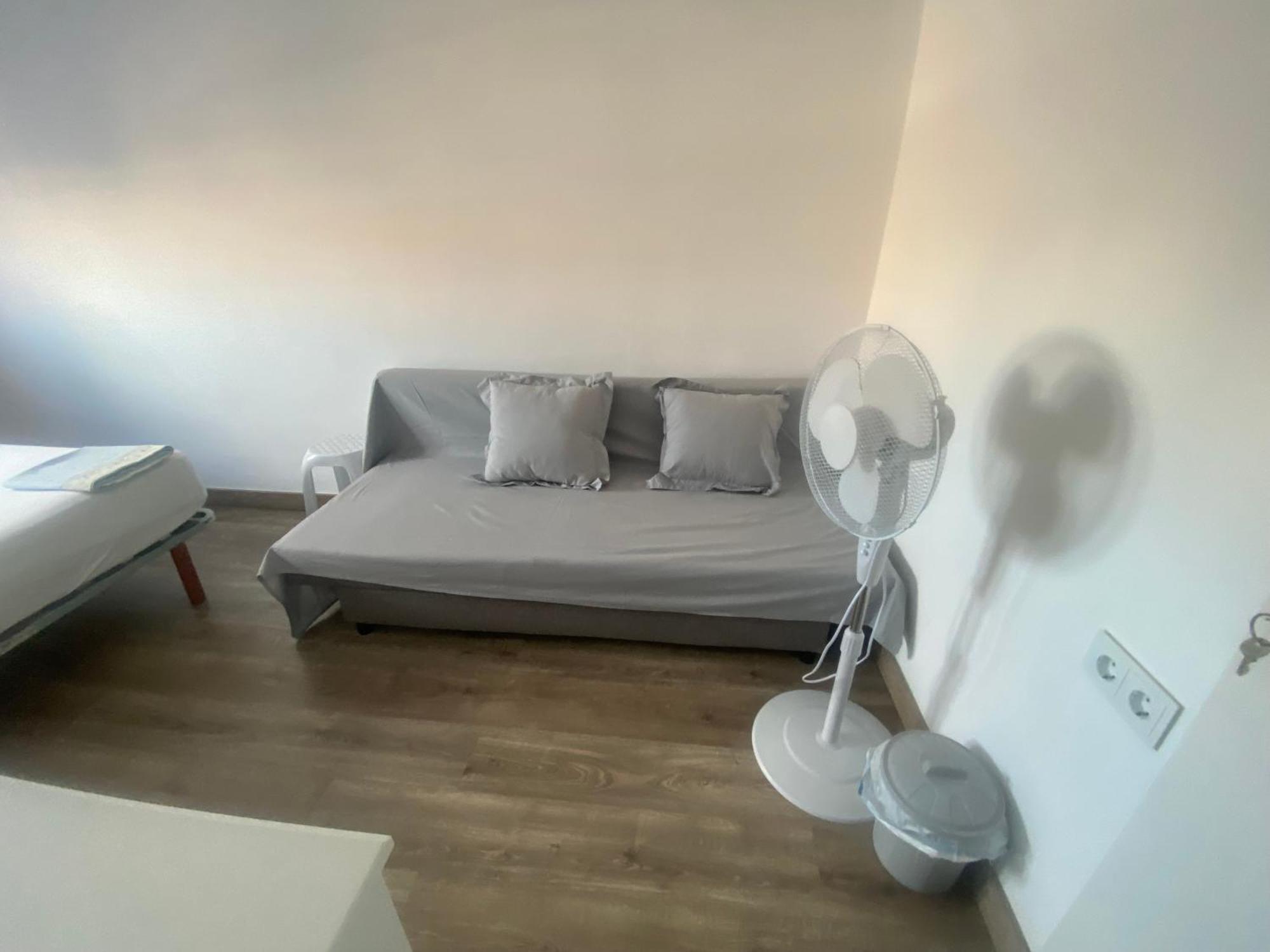 Piso Vacaciones En Familia O Amigos Apartment Malaga Ngoại thất bức ảnh