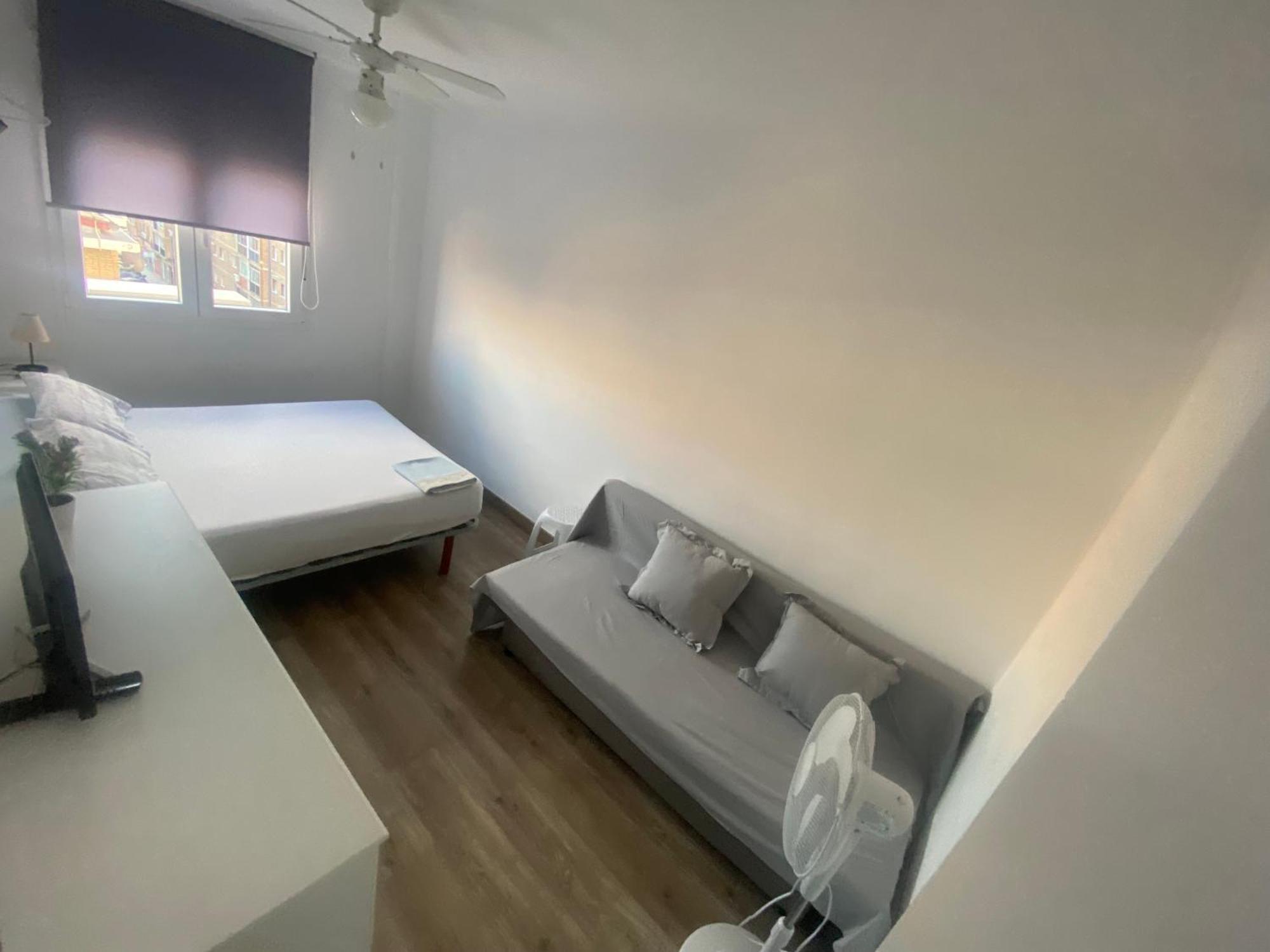 Piso Vacaciones En Familia O Amigos Apartment Malaga Ngoại thất bức ảnh