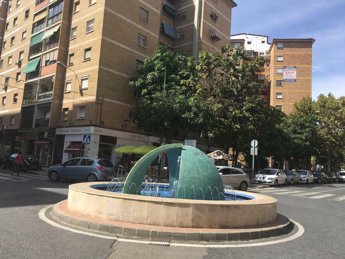 Piso Vacaciones En Familia O Amigos Apartment Malaga Ngoại thất bức ảnh