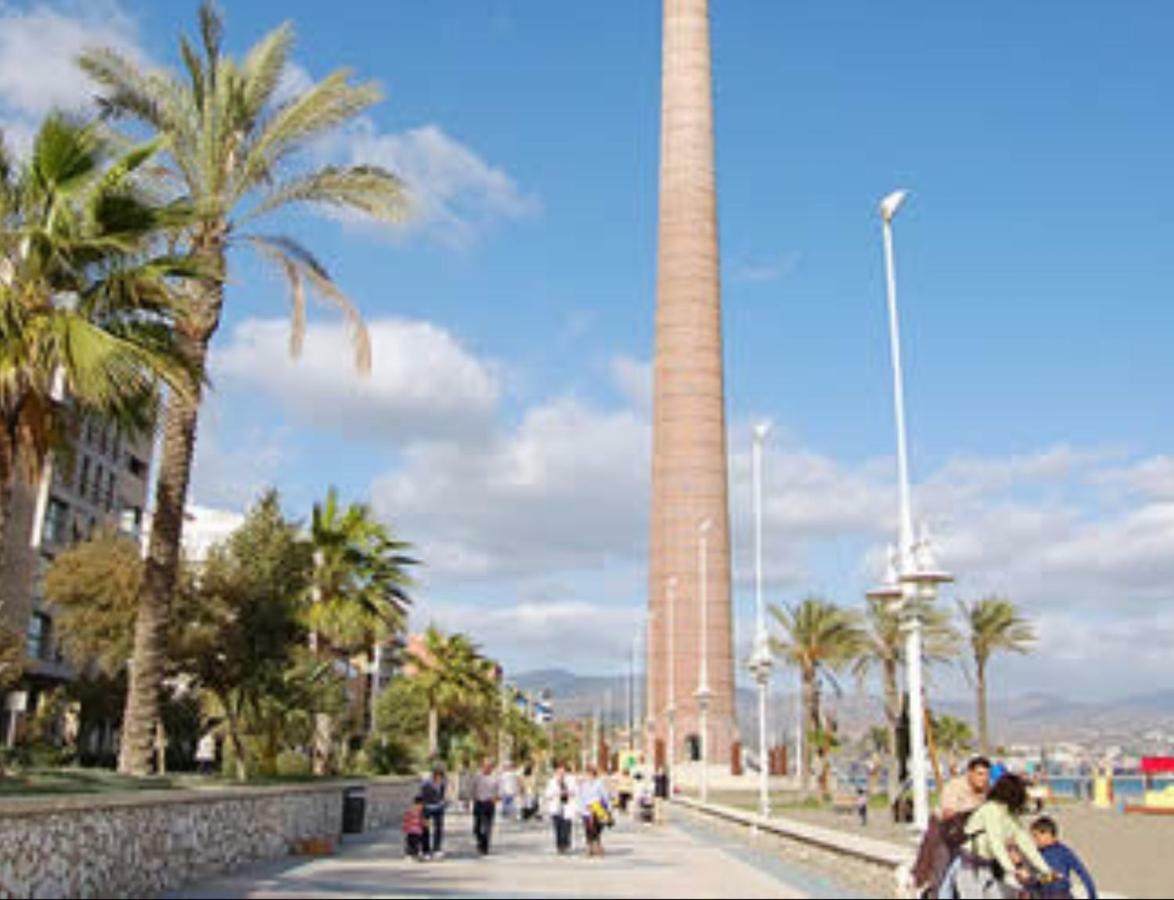 Piso Vacaciones En Familia O Amigos Apartment Malaga Ngoại thất bức ảnh