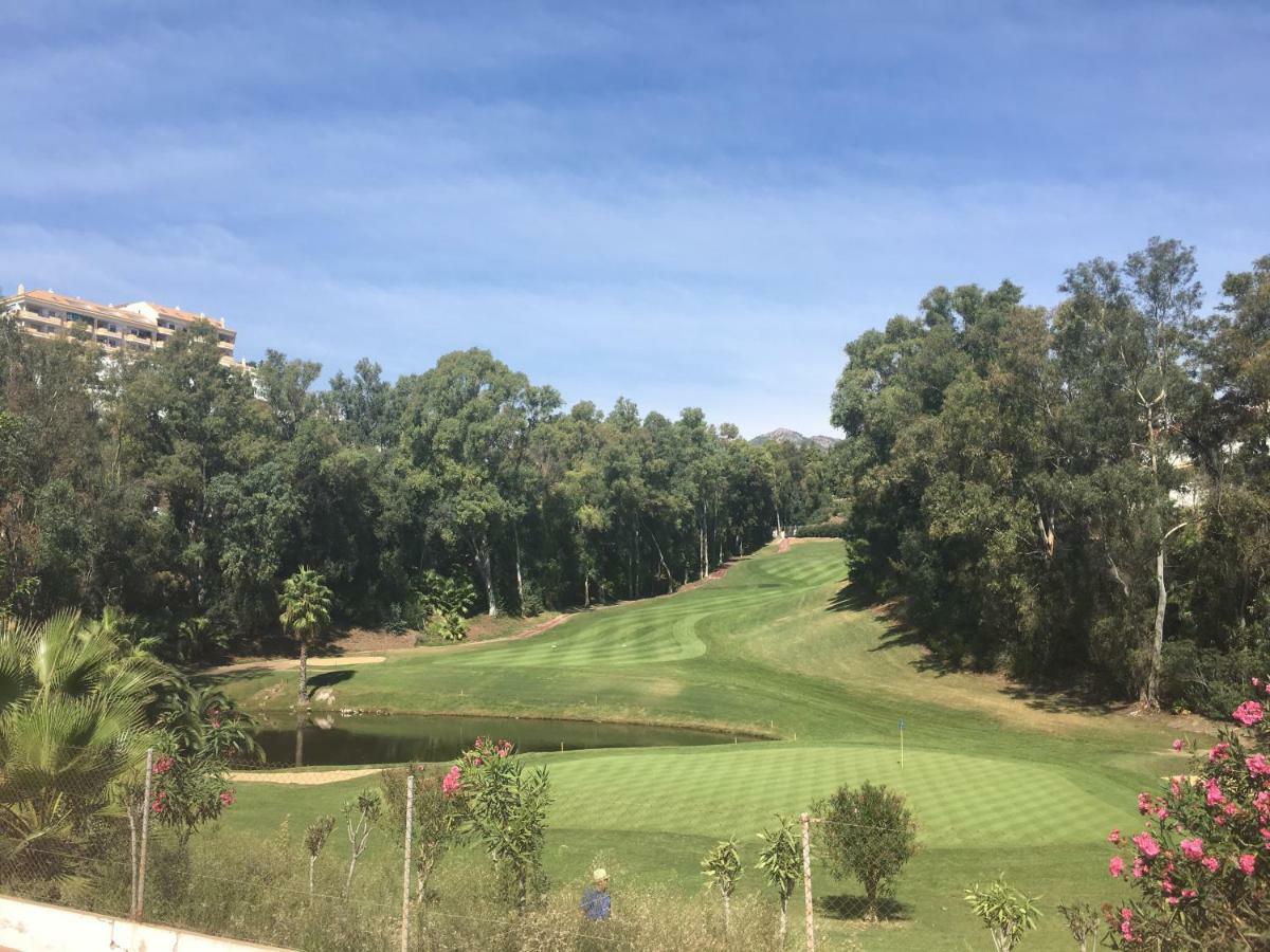 Piso Vacaciones En Familia O Amigos Apartment Malaga Ngoại thất bức ảnh
