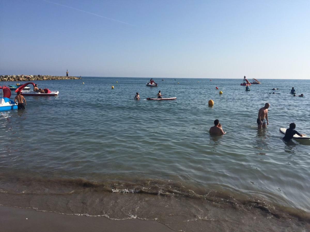 Piso Vacaciones En Familia O Amigos Apartment Malaga Ngoại thất bức ảnh